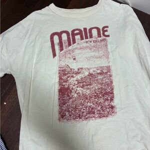 aerie Cream Short-Sleeve Tee with Maroon Maine Graphic